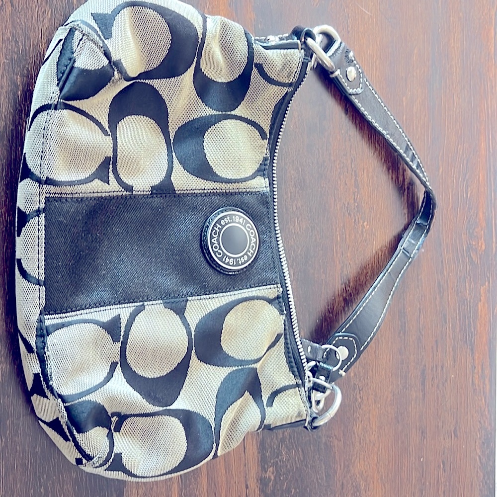 Coach Canvas shoulder bag